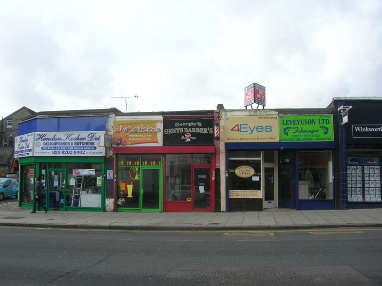 45 Brent St, London to rent - Building Photo - Image 2 of 8