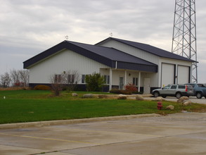 1746 Pj Keller Hwy, Lexington, IL for rent Other- Image 1 of 2