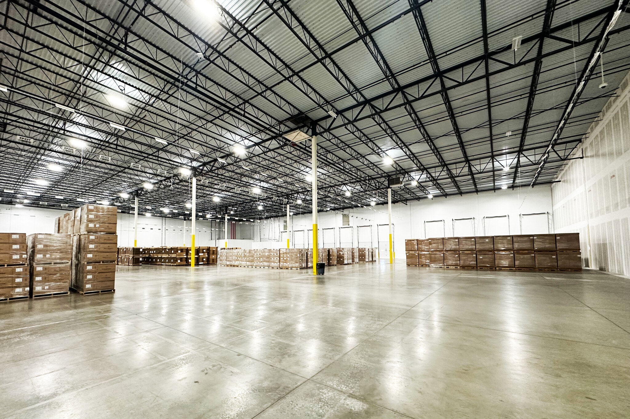 2100 S Martin St, East Point, GA to rent Building Photo- Image 1 of 6