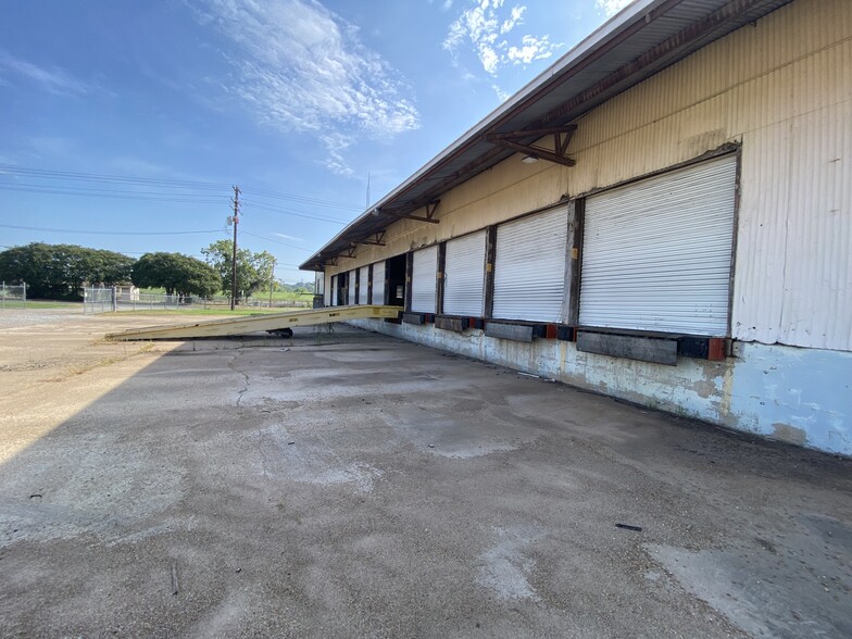 333 N 3rd St, Alexandria, LA for sale - Building Photo - Image 3 of 4