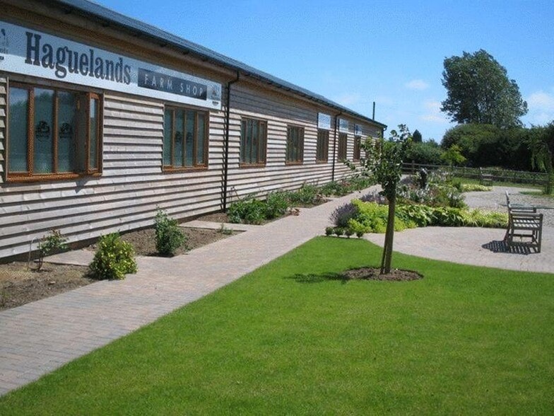 Burmarsh Rd, Romney Marsh to rent - Building Photo - Image 2 of 3