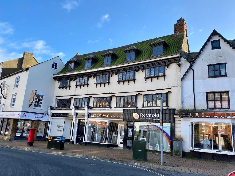 11-11a & 11b Market Place Pl, Banbury for sale Building Photo- Image 1 of 1