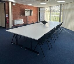 Darcy Business Park, Neath to rent Interior Photo- Image 2 of 3