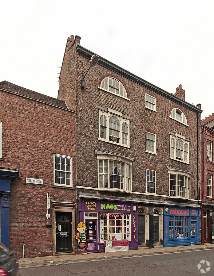 3 Gillygate, York, YO30 7EA UK