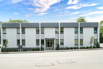 2365 Boston Post Rd, Larchmont, NY for rent Building Photo- Image 1 of 7