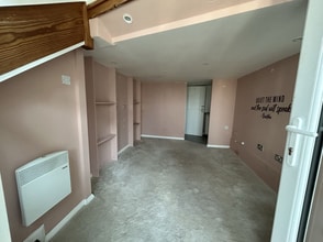 11 Beaumont Rd, Plymouth to rent Interior Photo- Image 1 of 5
