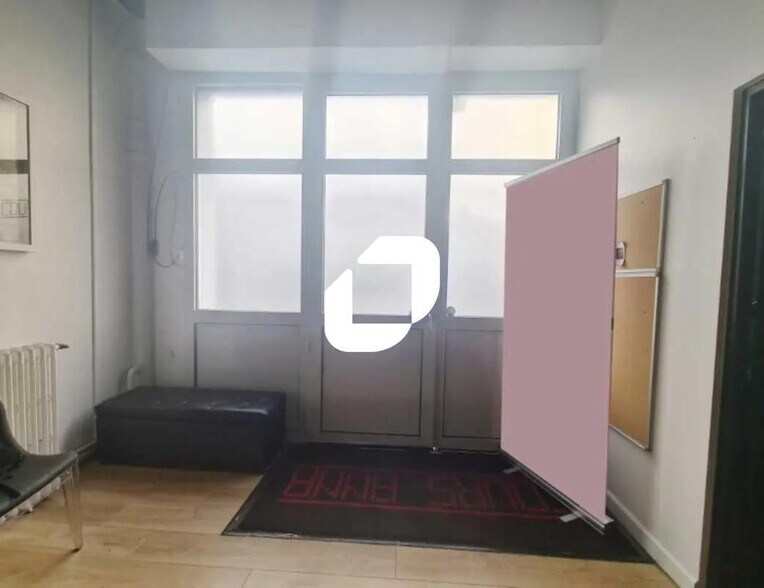 Office in Boulogne-Billancourt to rent - Interior Photo - Image 3 of 4