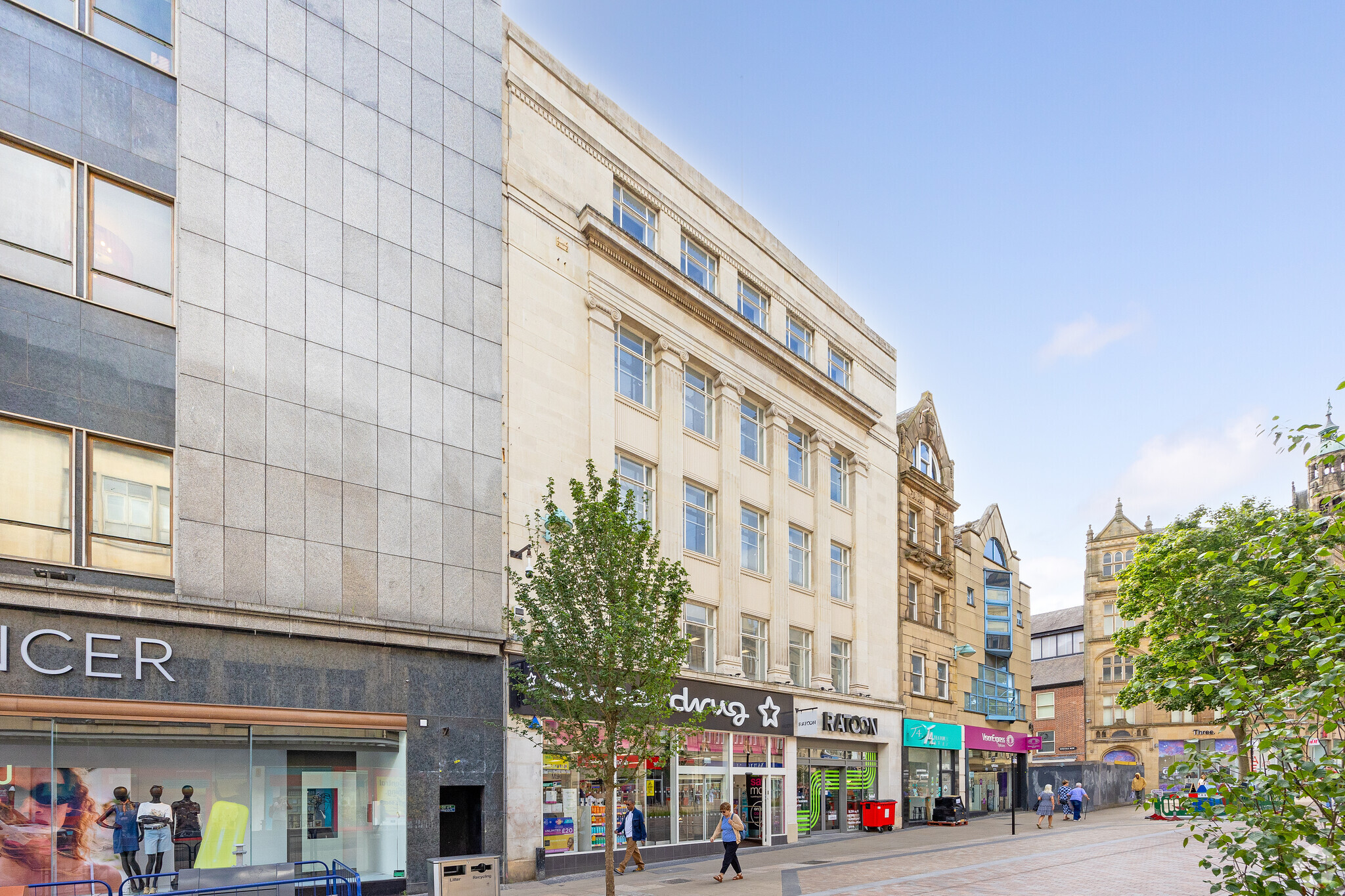 33-35 Fargate, Sheffield for sale Primary Photo- Image 1 of 4