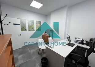 Office in Cáceres, Cáceres to rent Interior Photo- Image 2 of 4