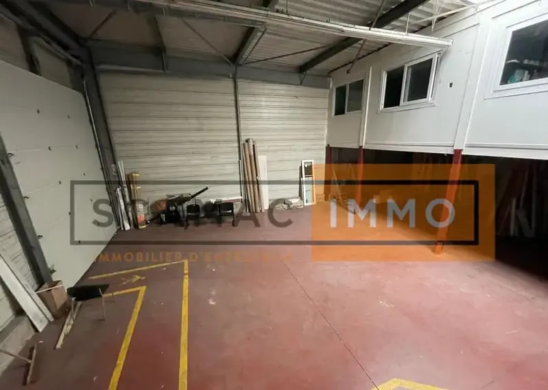 Location Local d'activités 281 m² à 299 m² - Photo 1
