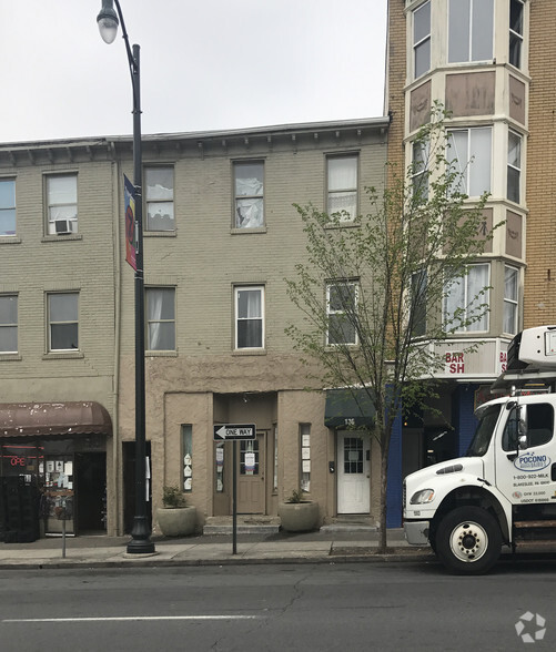 136 N 7th St, Allentown, PA for sale - Primary Photo - Image 1 of 1