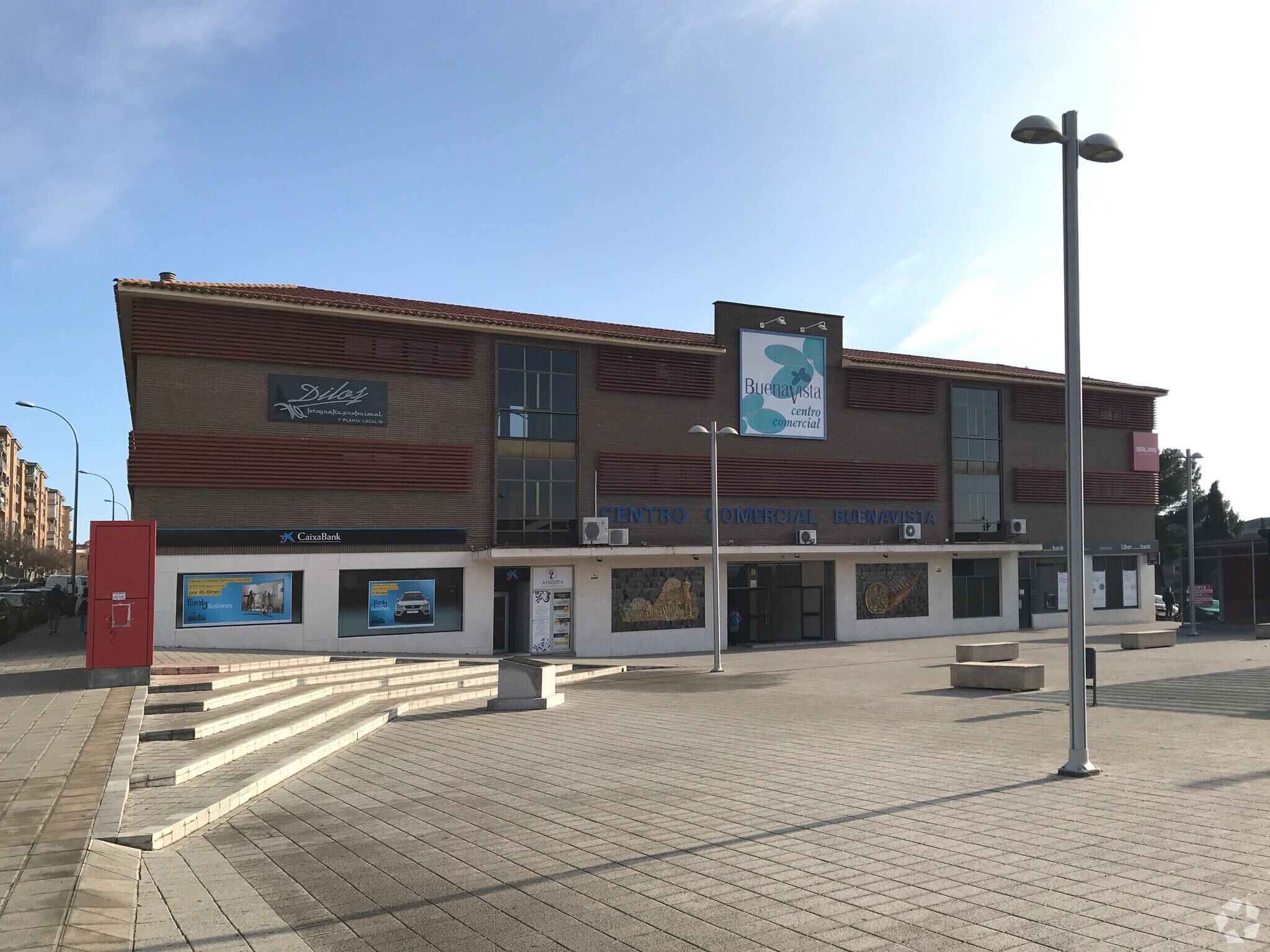 Office / Retail in Toledo, Toledo to rent Primary Photo- Image 1 of 3