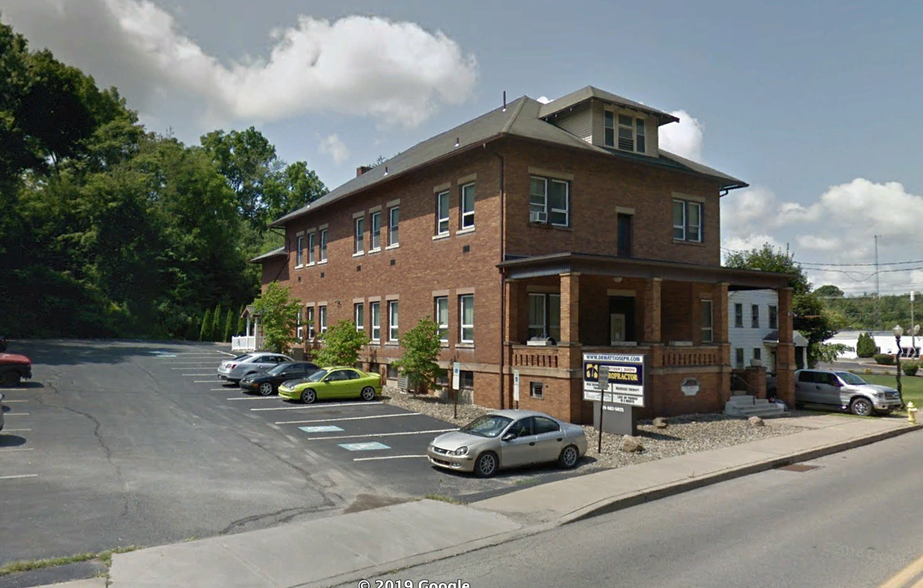 40 S Walnut St, Sharpsville, PA for sale - Building Photo - Image 1 of 1