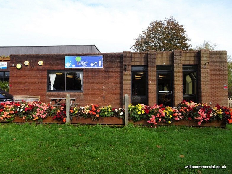 Hanham Rd, Wimborne for sale - Primary Photo - Image 1 of 1