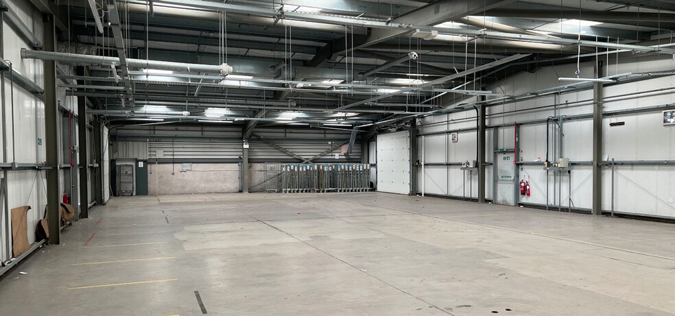 Telford Rd, Glenrothes to rent - Building Photo - Image 3 of 6