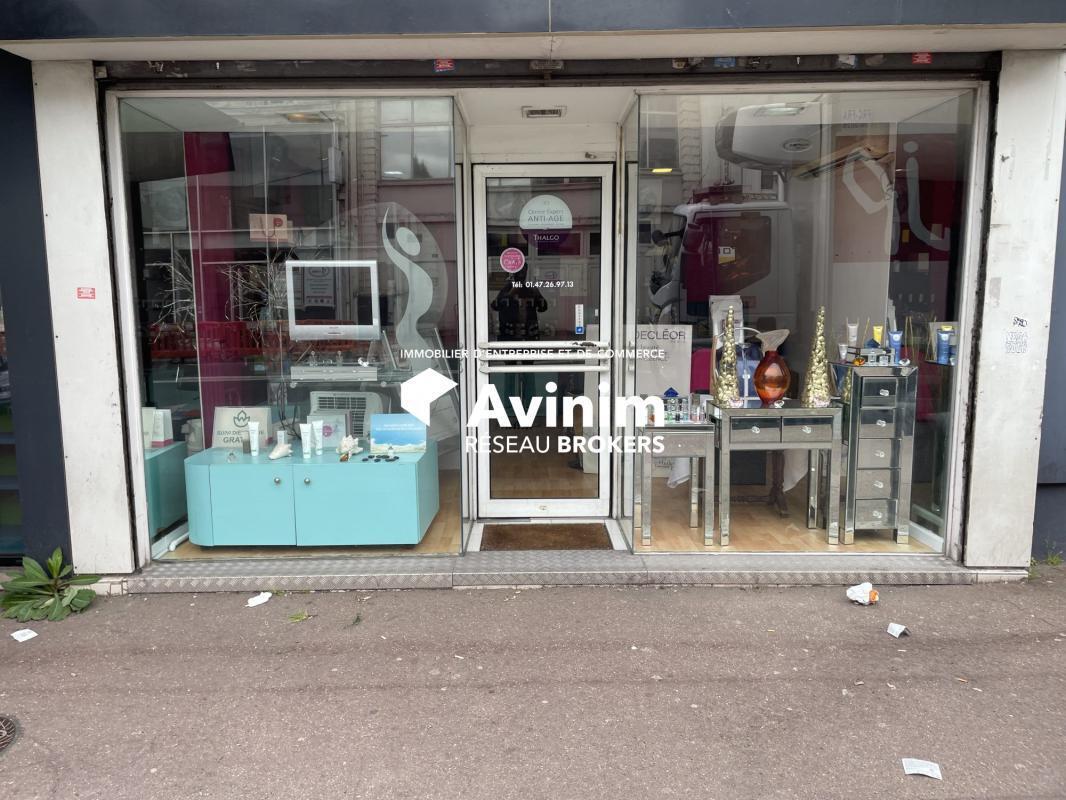 Retail in Champigny-sur-Marne to rent Building Photo- Image 1 of 4