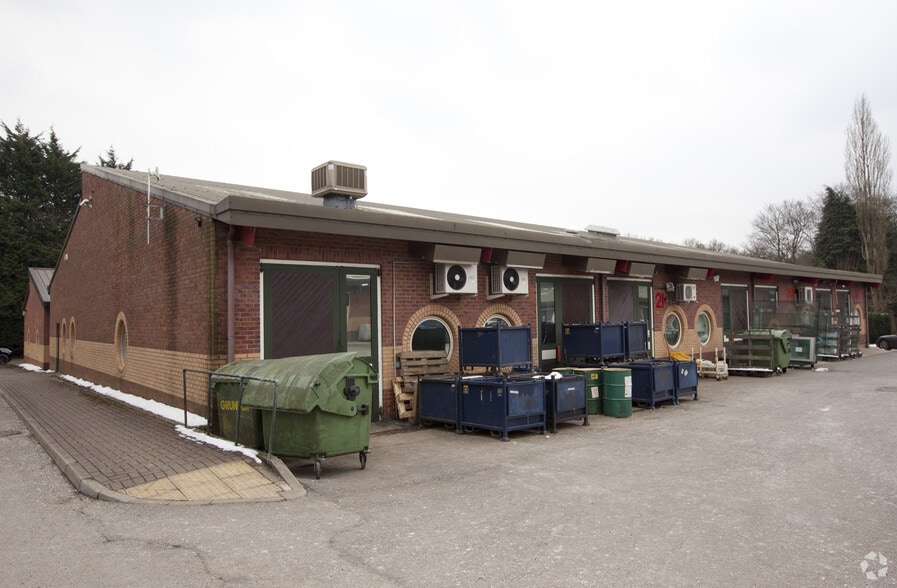 Busgrove Ln, Stoke Row to rent - Building Photo - Image 2 of 3