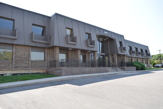 240 N Rock Rd, Wichita, KS for sale Building Photo- Image 1 of 1