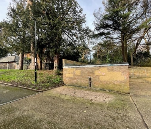 Bluebell Close, London for sale - Building Photo - Image 3 of 3