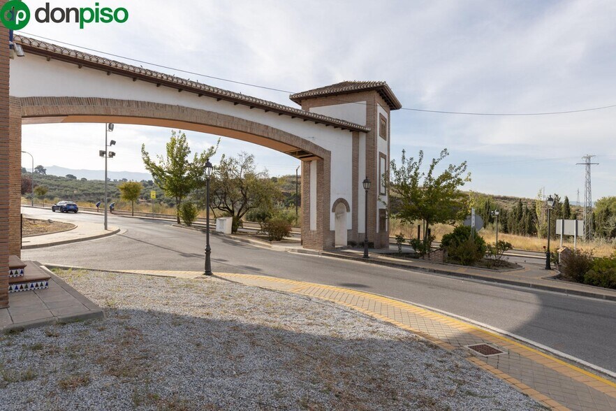 Urbanización Aben Humeya, 4, Jun, Granada for sale - Building Photo - Image 3 of 14