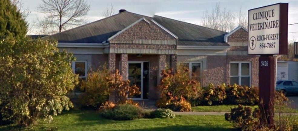 8 Vet Clinics portfolio of 8 properties for sale on LoopNet.co.uk - Primary Photo - Image 3 of 5