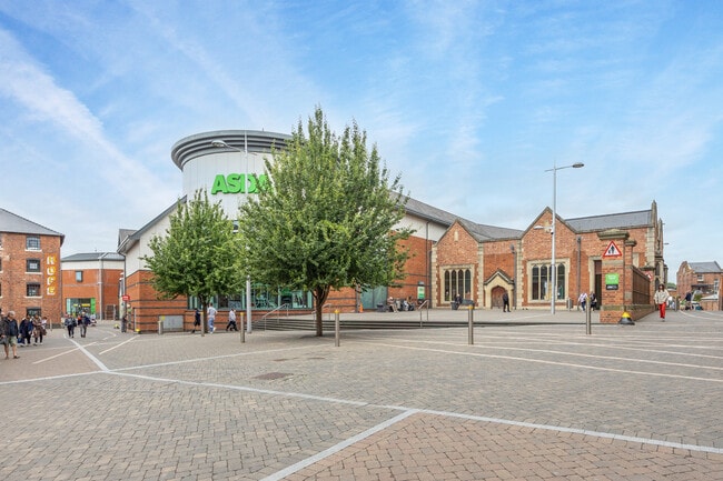 More details for Silver St, Worcester - Retail to Rent