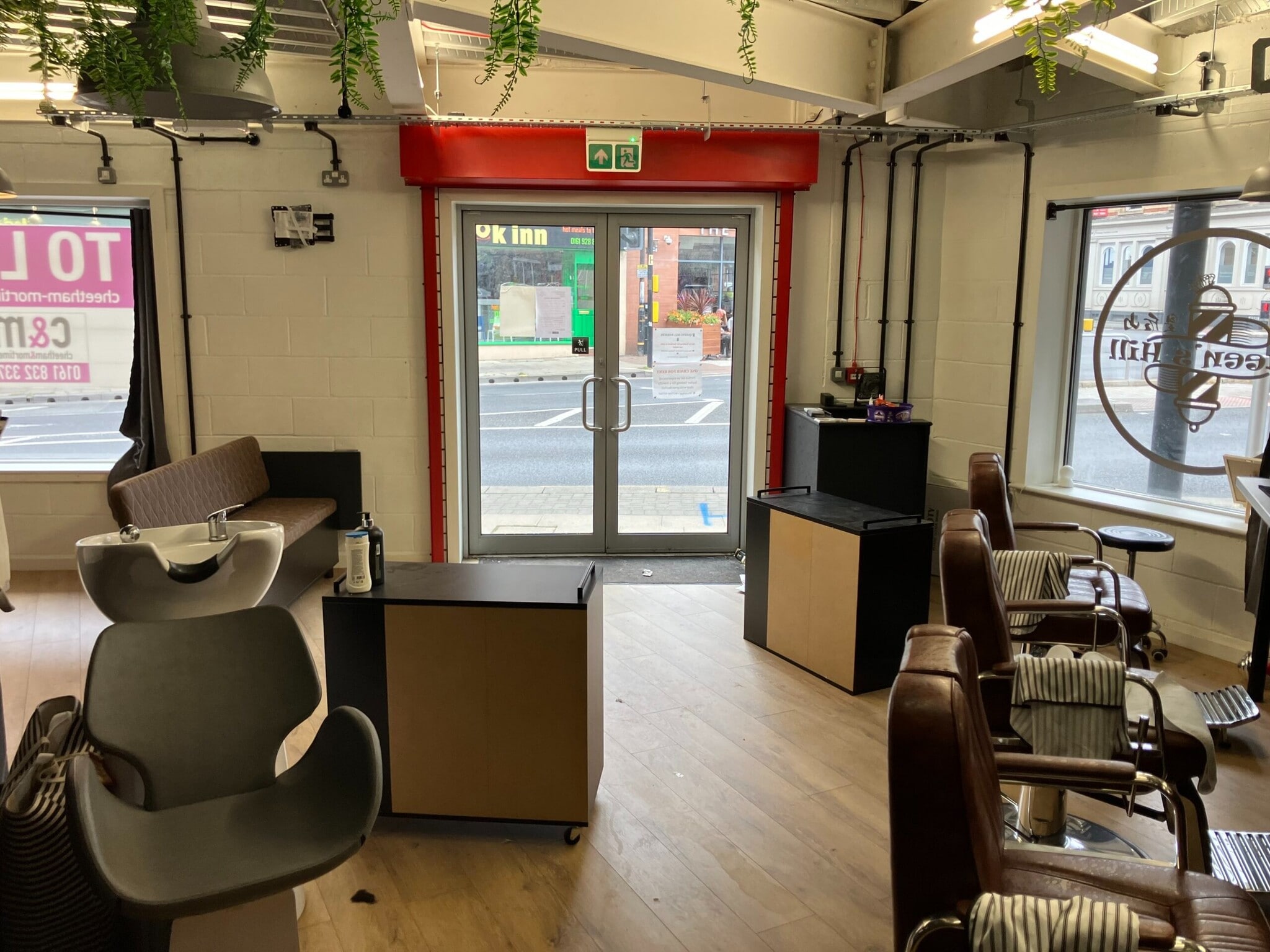 1A Lloyd St, Altrincham to rent Interior Photo- Image 1 of 5