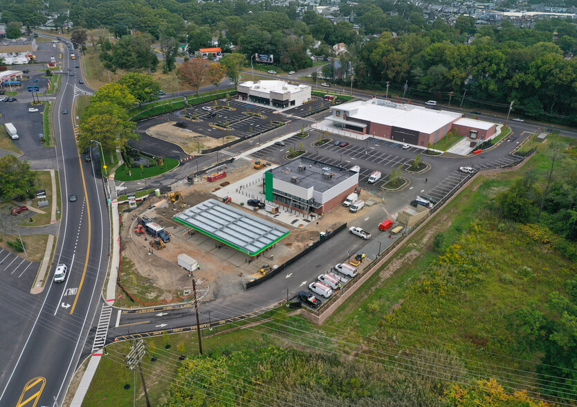 704 State Route 35 N, Neptune City, NJ for rent - Building Photo - Image 3 of 4