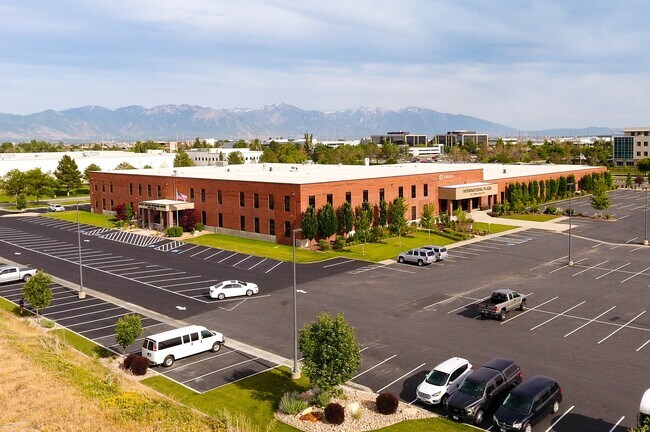 More details for 5416 W Amelia Earhart Dr, Salt Lake City, UT - Office to Rent