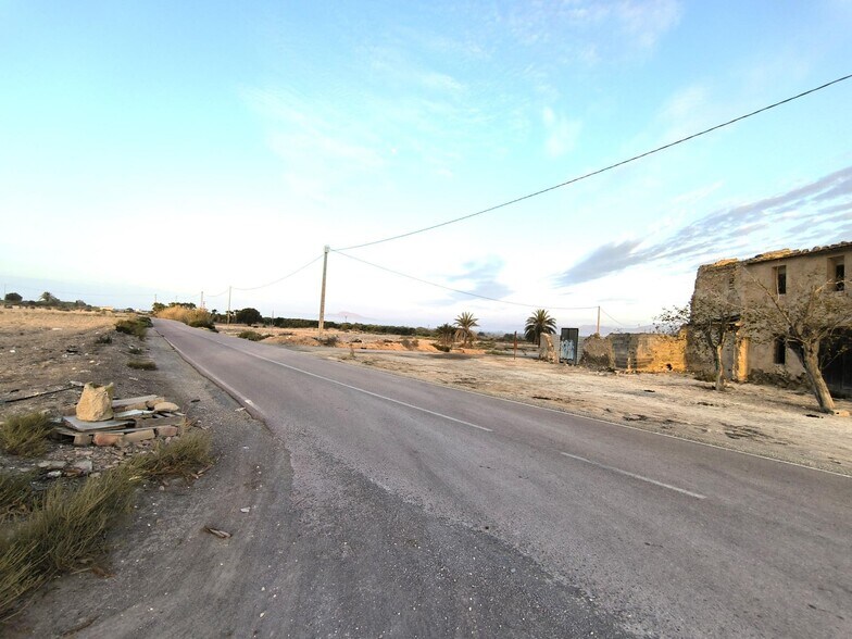Land in Elche, Alicante for sale - Building Photo - Image 3 of 31