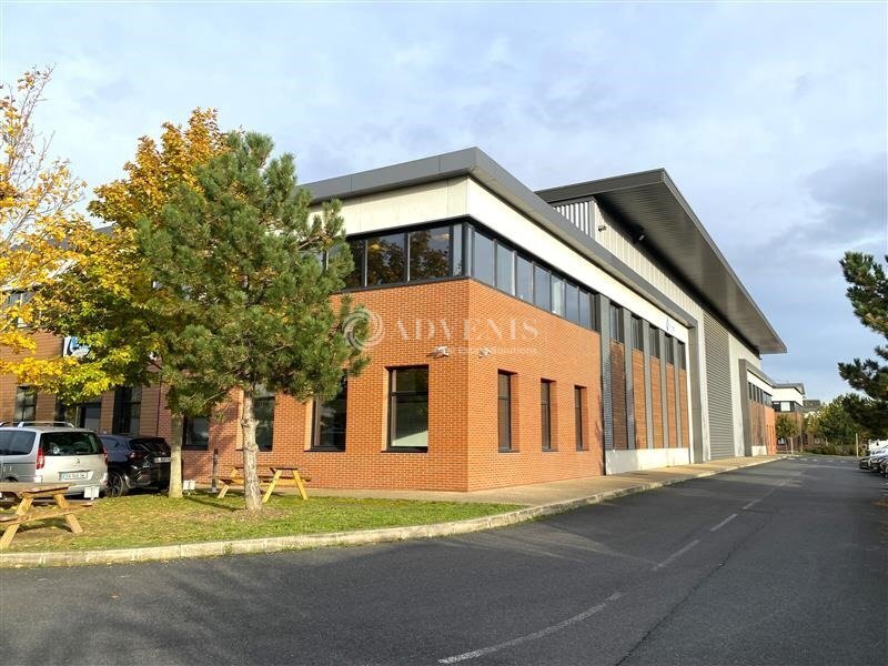 Light Industrial in Gennevilliers to rent Building Photo- Image 1 of 7