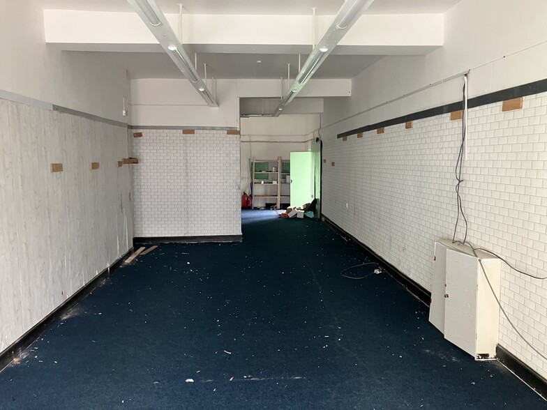 258-268 High St, Cowdenbeath to rent - Building Photo - Image 2 of 3