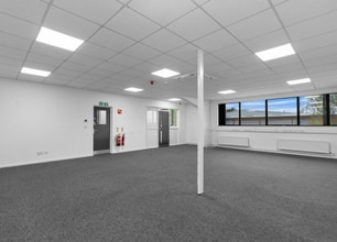 Spartan Close, Warwick to rent Interior Photo- Image 2 of 3