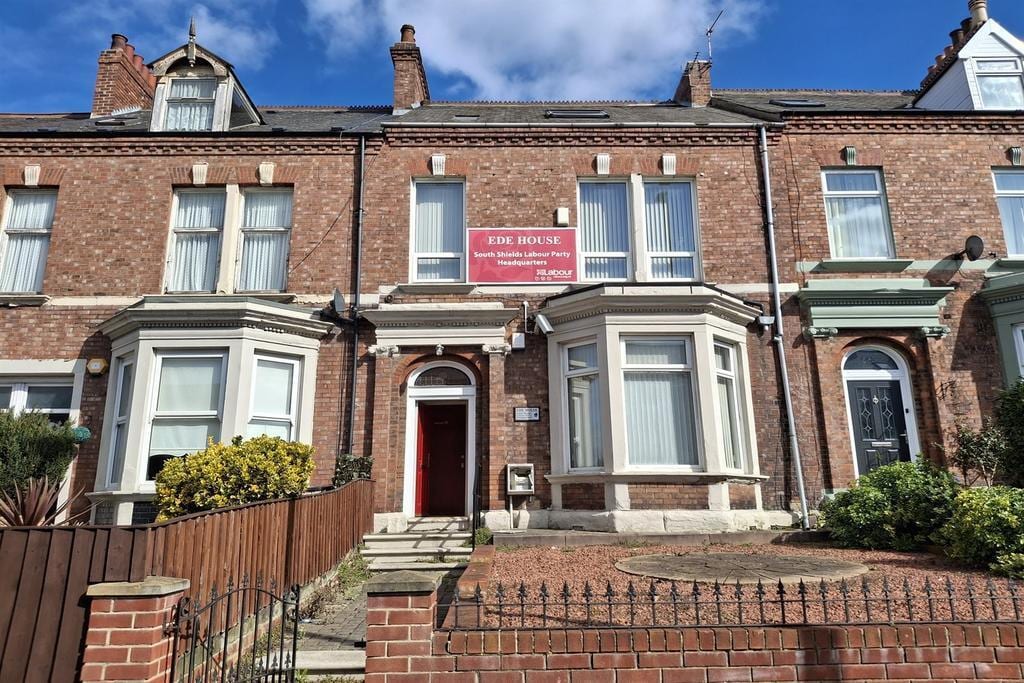 143 Westoe Rd, South Shields for sale Building Photo- Image 1 of 9