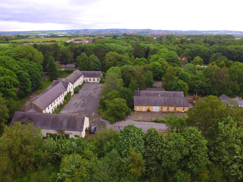 Michael House, The Field, Shipley Park portfolio of 3 properties for sale on LoopNet.co.uk - Building Photo - Image 1 of 5
