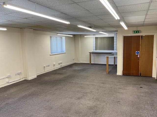 Buxton Rd, High Peak to rent - Building Photo - Image 2 of 35