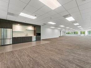 3580 Carmel Mountain Rd, San Diego, CA to rent Interior Photo- Image 2 of 11