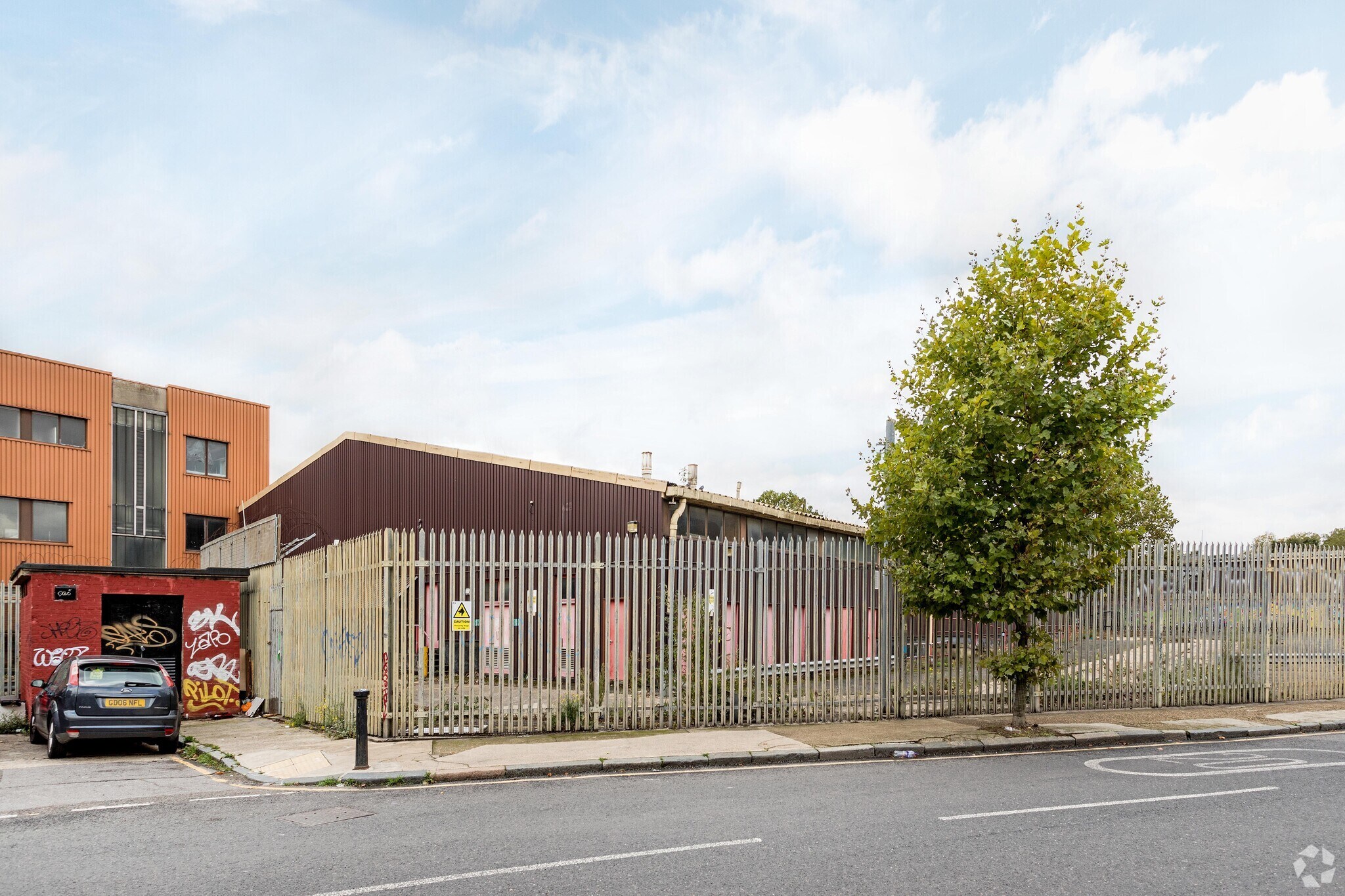 15 Hepscott Rd, London for sale Primary Photo- Image 1 of 1