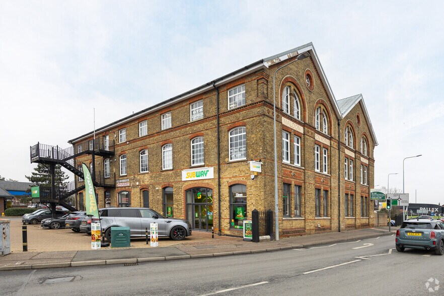 Fullbridge, Maldon for sale - Primary Photo - Image 1 of 1