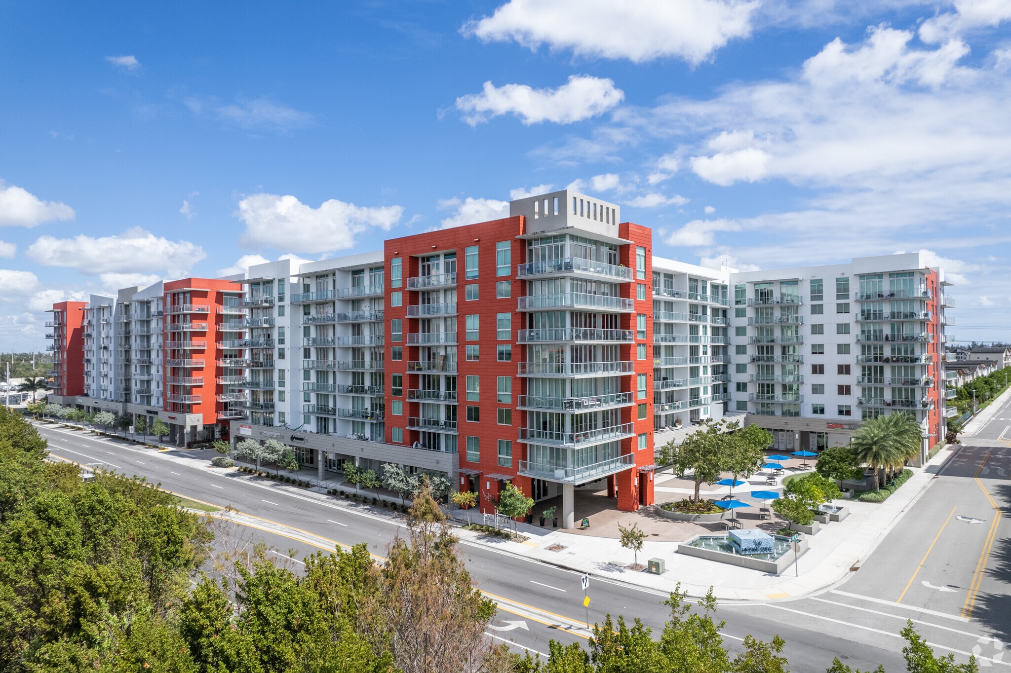 7671 NW 107th Ave, Doral, FL to rent Building Photo- Image 1 of 10