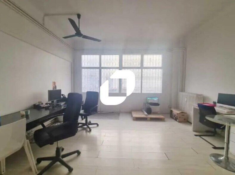 Office in Boulogne-Billancourt to rent - Interior Photo - Image 2 of 4