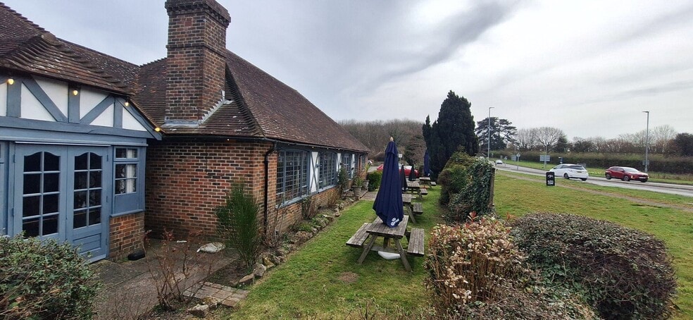 Eastbourne Road, Lewes to rent - Building Photo - Image 2 of 6