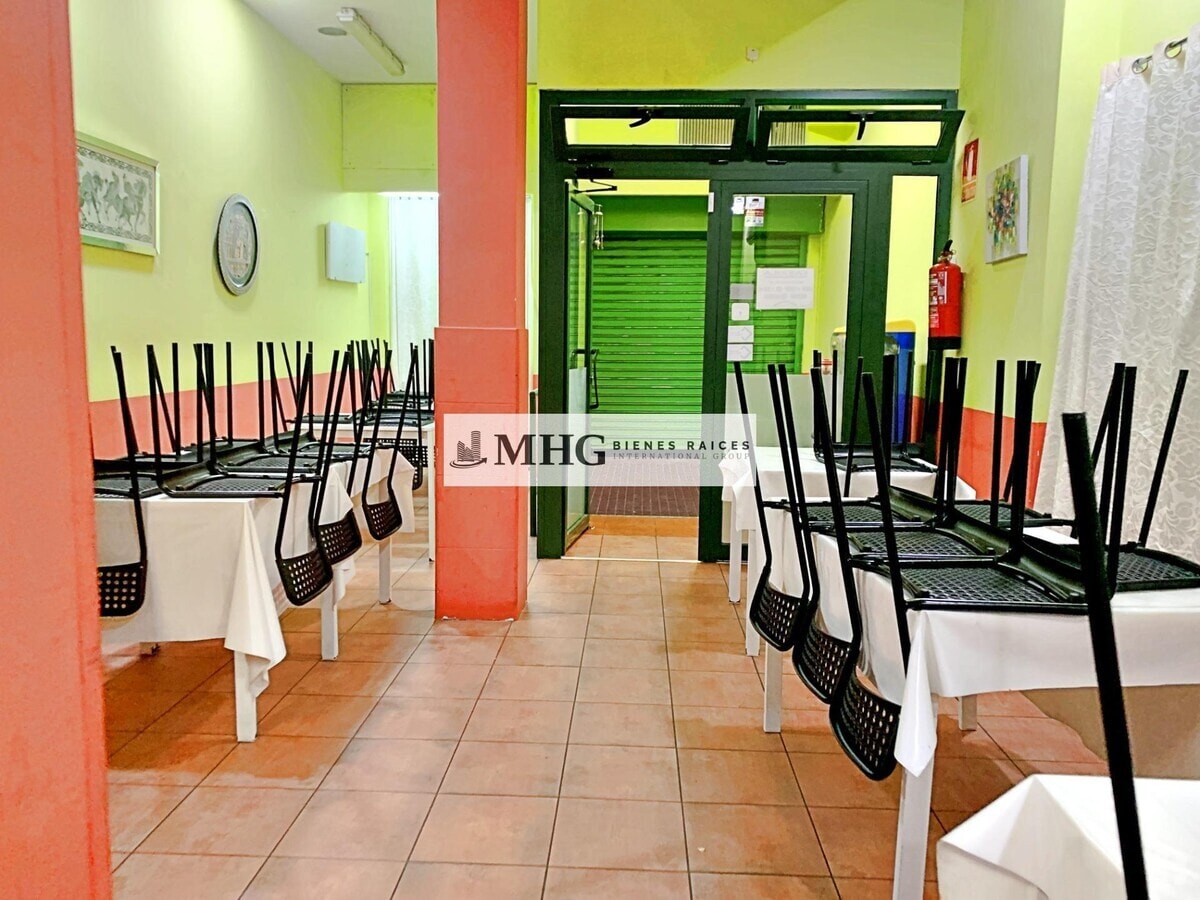 Madrid, MAD 28020 - Unit 1 -  - Interior Photo - Image 2 of 18
