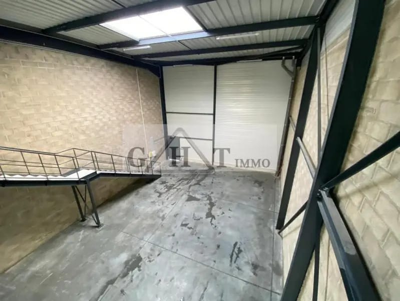 Industrial in Montmagny to rent Interior Photo- Image 1 of 10