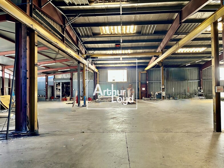 4 Boulevard De L'Industrie, Tournefeuille to rent - Building Photo - Image 3 of 12