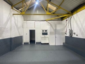 Potters Ln, Wednesbury to rent Interior Photo- Image 2 of 3