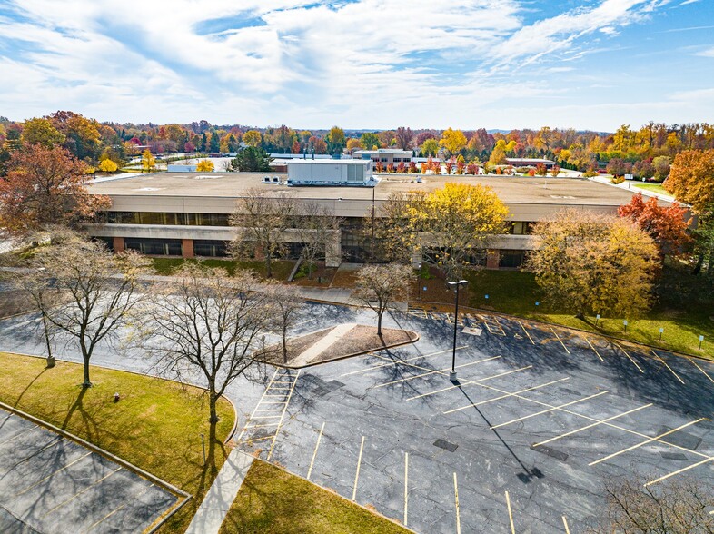 15883 W Sprague Rd, Strongsville, OH for sale - Building Photo - Image 1 of 16