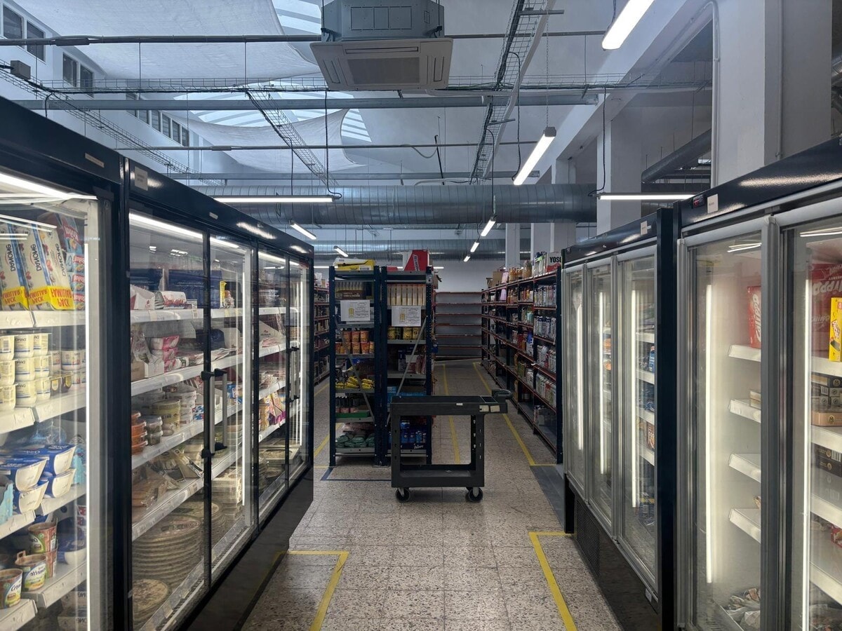 Zaragoza, ZAR 50006 - Unit 01 -  - Interior Photo - Image 1 of 11