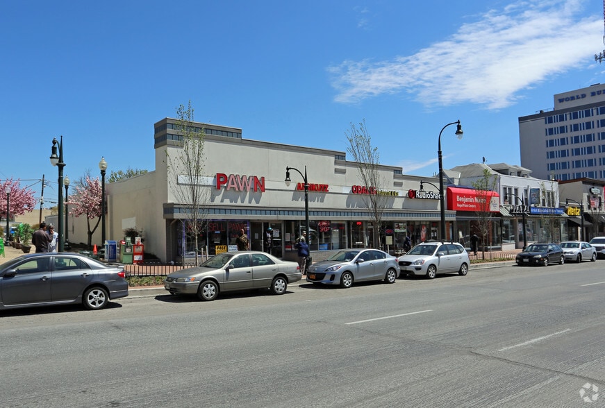 8213-8217 Georgia Ave, Silver Spring, MD for rent - Building Photo - Image 2 of 9