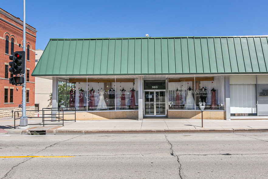 980 Main St, Dubuque, IA for sale - Primary Photo - Image 1 of 1